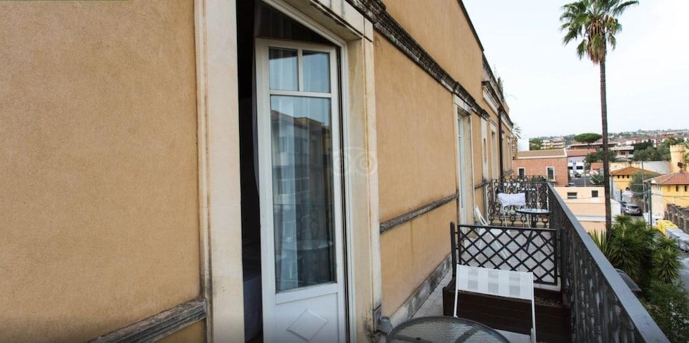 Una Hotels One Catania-Fontanarossai nemzetközi repülőtér Kültér fotó